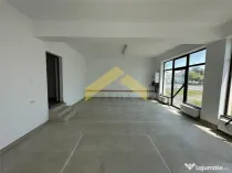 Spatiu comercial de zona Gradiste pe principala