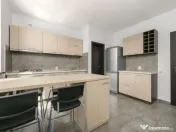 Vilă spațioasă și elegantă în Pipera – zona Porsche 