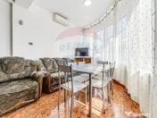 Apartament cu 3 camere de închiriat în zona Boul Rosu 