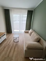 Apartament cu 3 camere, finisat,mobilat,utilat, zona Eroilor 