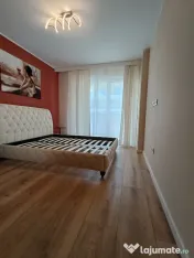 Apartament cu 3 camere, finisat,mobilat,utilat, zona Eroilor 