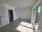 Casa cu 4 camere Finalizata Mutare Imediata Hlincea Aproape 