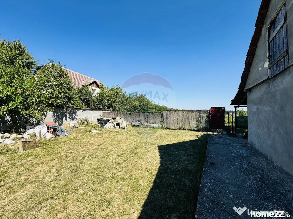 Teren 6,210mp Apateu / Strada Principala