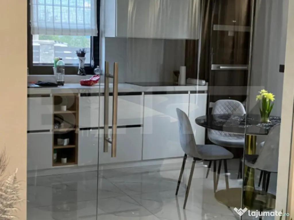 Proprietate exclusivă, independentă energetic,exterior es