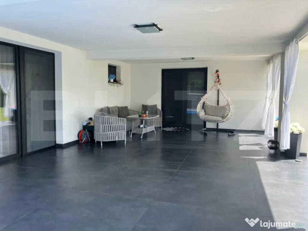 Proprietate exclusivă, independentă energetic,exterior es