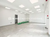 De închiriat spațiu comercial – Calea Victoriei, Arad... 