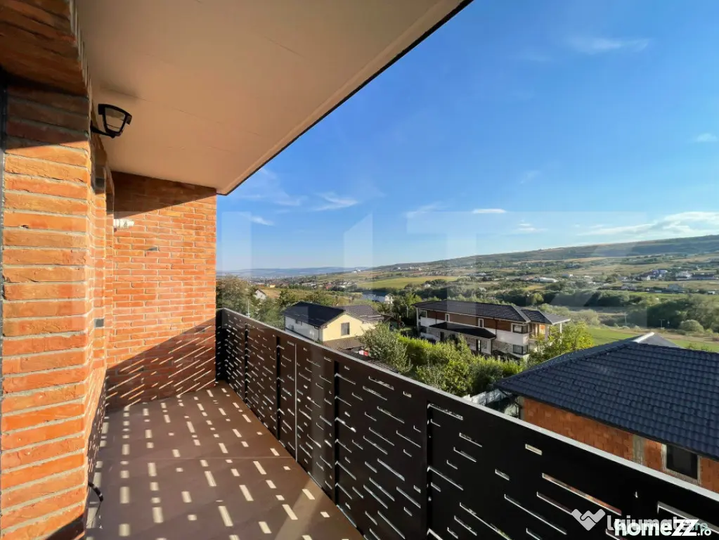 Apartament 3 camere, 57mp . View spectaculos. - Cluj-Napoca (Cluj)