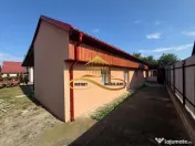 Casa de vanzare in Bacau Saucesti cu potential comercial 