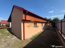 Casa de vanzare in Bacau Saucesti cu potential comercial