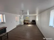 Casa de vanzare in Bacau Saucesti cu potential comercial 