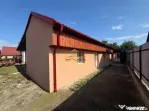 Casa de vanzare in Bacau Saucesti cu potential comercial