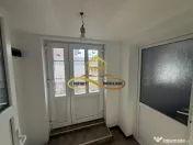 Casa de vanzare in Bacau Saucesti cu potential comercial 