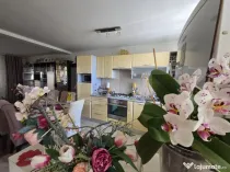 Casa tip duplex cu 3 camere,100 mp utili,Centru