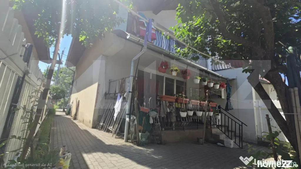 Casa tip duplex cu 3 camere,100 mp utili,Centru