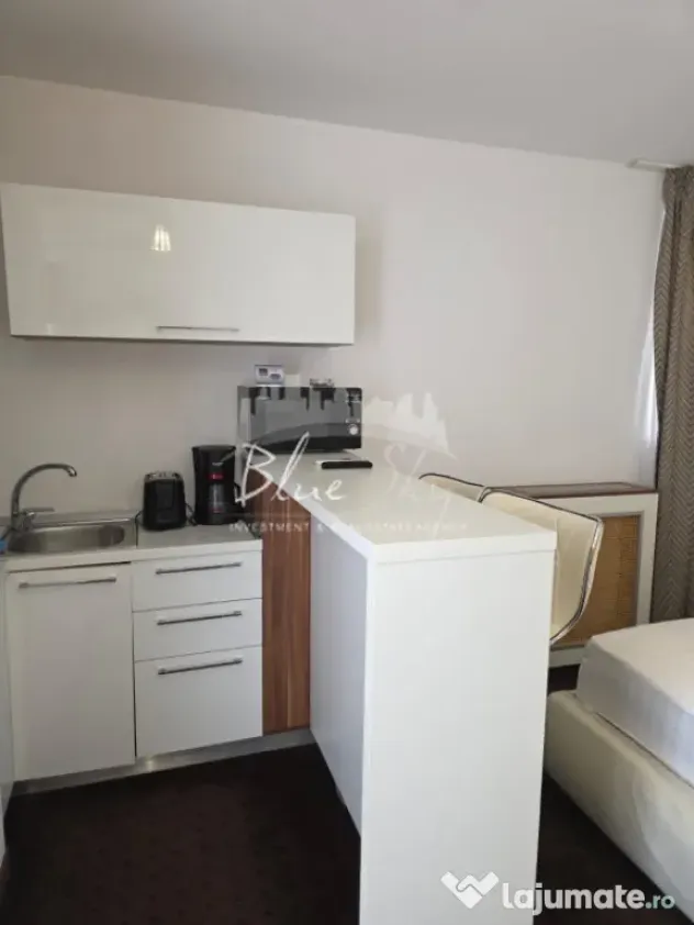 Garsoniera de inchiriat in Complex Summerland