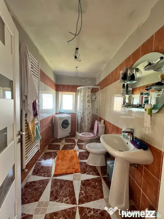 Casa individuala, 262 mp, teren 1000 mp, Clit (Arbore)