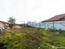 Teren intravilan cu toate utilitatile in Bors