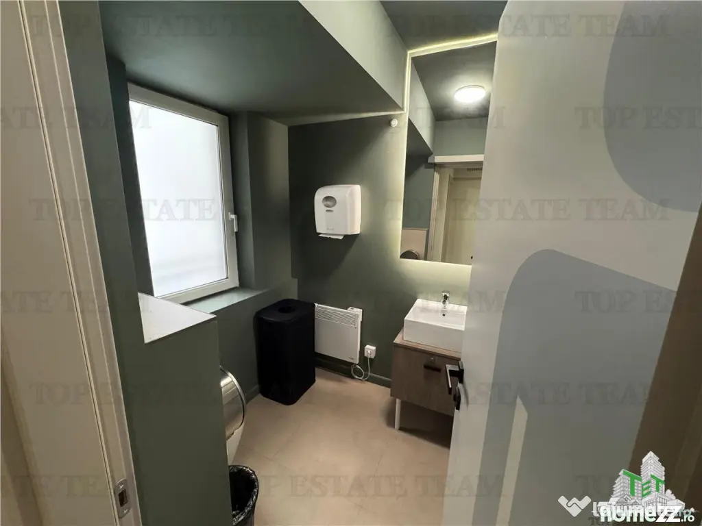 Oferta speciala ! Birou de inchiriat pentru 10 persoane / C