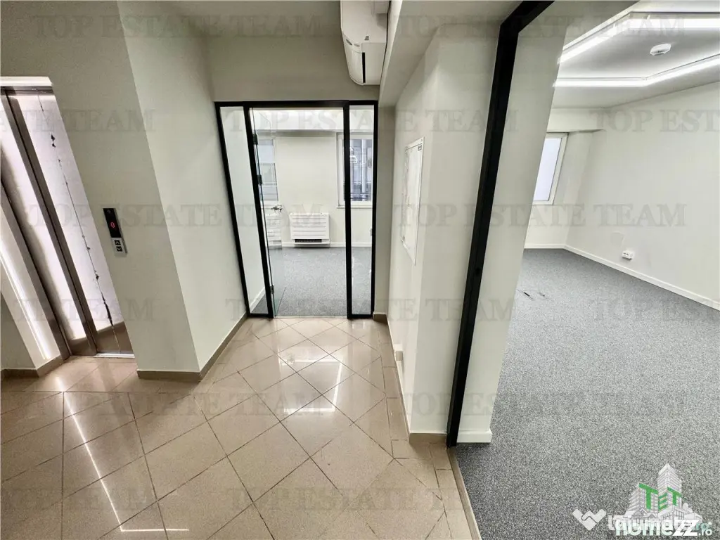 Oferta speciala ! Birou de inchiriat pentru 10 persoane / C