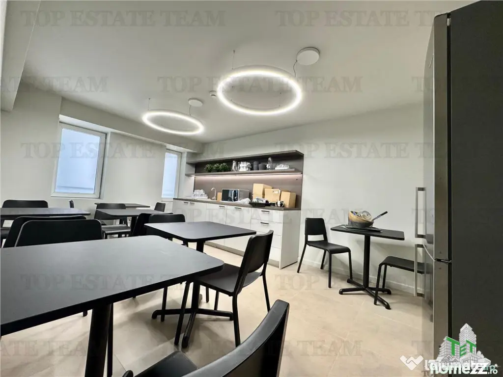 Oferta speciala ! Birou de inchiriat pentru 10 persoane / C