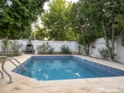 Vilă individuală cu piscină încălzită & wellness | Ero 