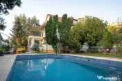 Vilă individuală cu piscină încălzită & wellness | Ero