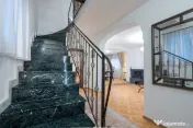 Vilă individuală cu piscină încălzită & wellness | Ero
