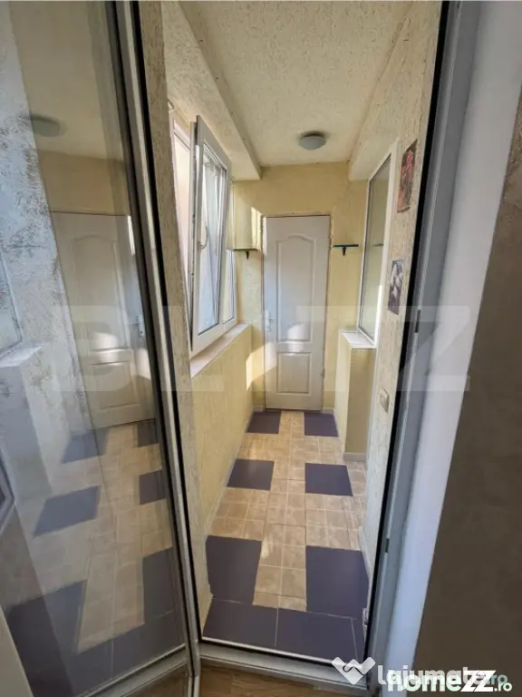 Apartament 2 camere, complet mobilat si utilat, parcare, zon