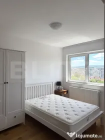 Apartament 3 camere, mobilat modern, 2 bai 60 mp, zona Piata