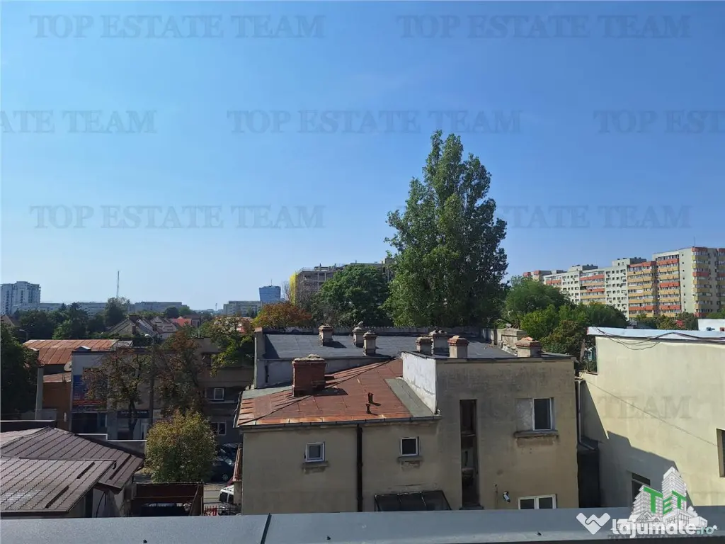 Vila intima cu terasa si teren langa bd. Lacul Tei