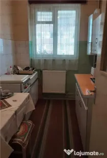 Apartament 2 camere | etaj 5/10 - zona Vlahuță necesită renovare