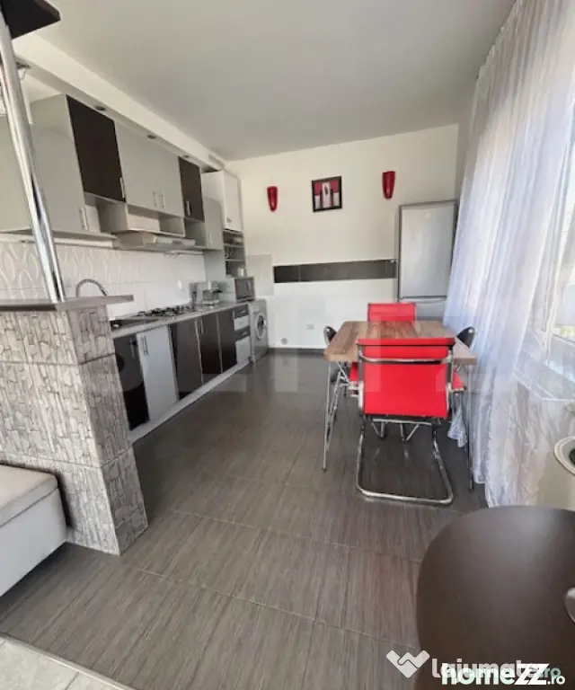 Apartament cu 2 camere, 60 mp + 60 mp terasa (penthouse) - E