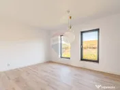 Casa de vanzare, Jucu de Sus, Luminis, 118mp, Finisata Ut... 