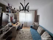 Apartament cu 2 camere, decomandat, zona Profi Eroilor 