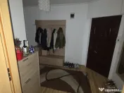Apartament cu 2 camere, decomandat, zona Profi Eroilor 