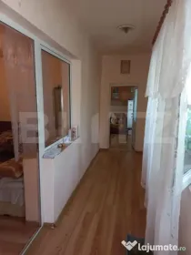 Casă 70 mp, 3 camere , bucatarie, baie , teren 1270 mp, Pr