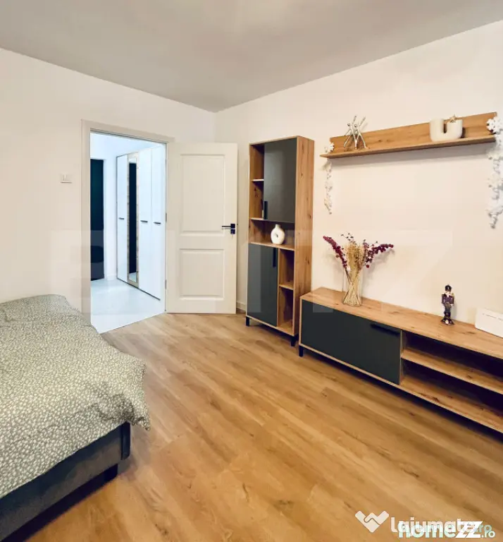 Garsonieră renovată și mobilată-utilată, 31 mp, Brazda - Craiova (Dolj)