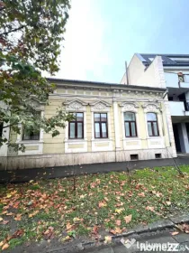 Apartament ultracentral, cu 3 camere, Curte Comuna