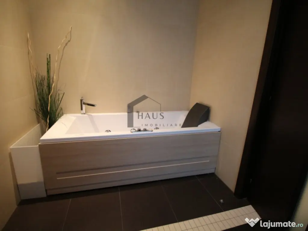 Apartament 3 camere 2 bai lux parcare subterana termen lung