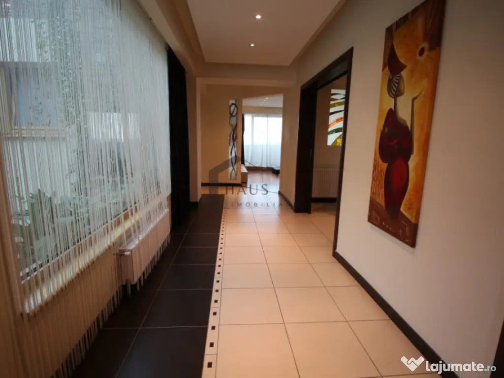 Apartament 3 camere 2 bai lux parcare subterana termen lung