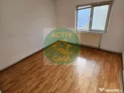 Apartament 4 camere, 2 bai, 2 balcoane 