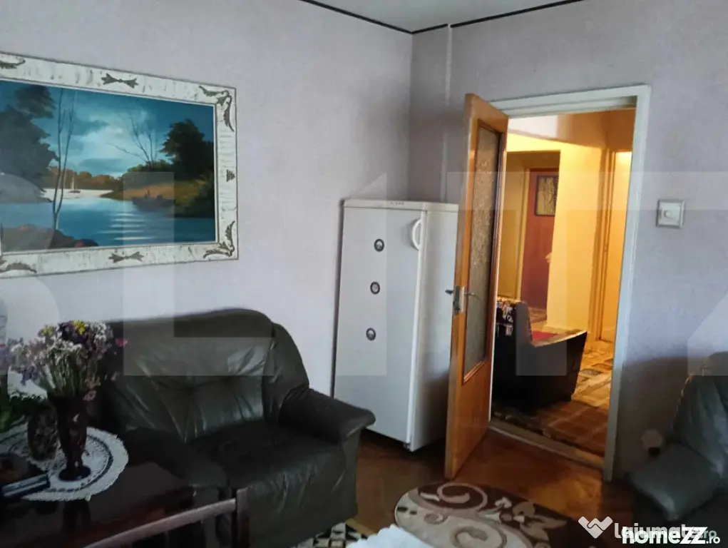 Apartament spațios, 78 mp, decomandat, etaj 1 – cu parca