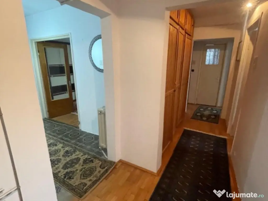 Apartament 5 camere zona Miorita