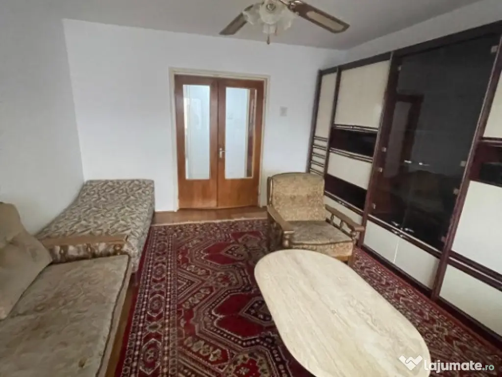 Apartament 5 camere zona Miorita