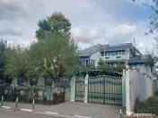 Casă / Vilă cu 10 camere de vânzare în zona Central 