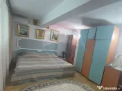 Casă / Vilă cu 10 camere de vânzare în zona Central 