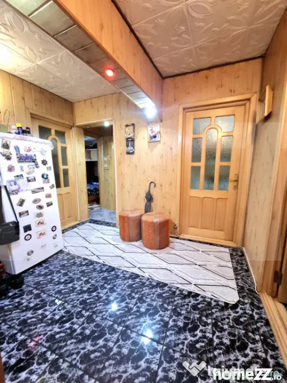 Apartament cu 3 camere, decomandat, 64 mp, zona Stadionului