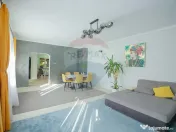 Casă de vânzare pentru locuit sau cabinete/birouri, zon... 