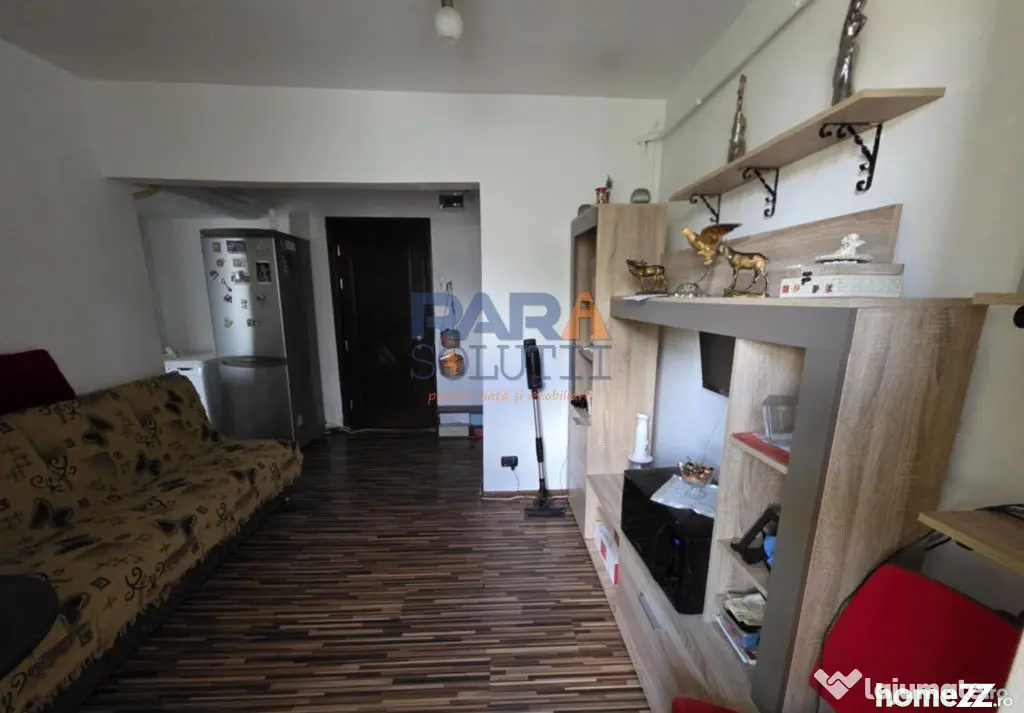 2 camere decomandat, Str. Mihai Eminescu - Roman (Neamt)