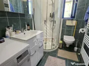 Apartament de vanzare cu 2 camere, centrala proprie, zona Ronat 